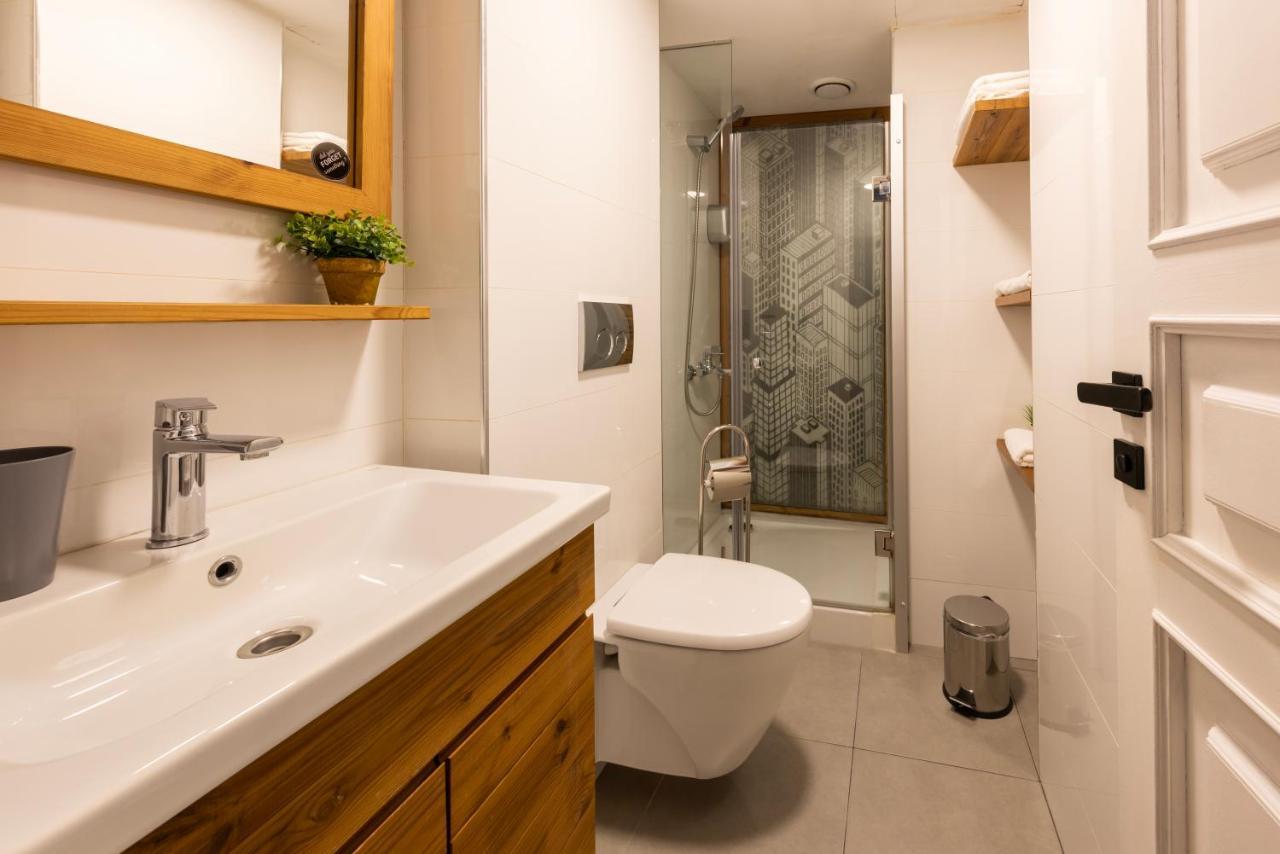 Bguest Pera Suites Istambul Exterior foto
